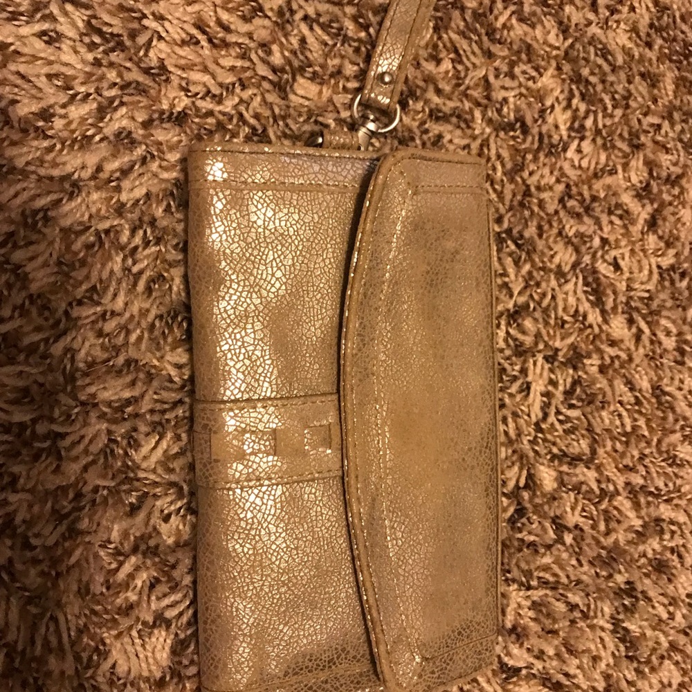 Buckle brand wristlet